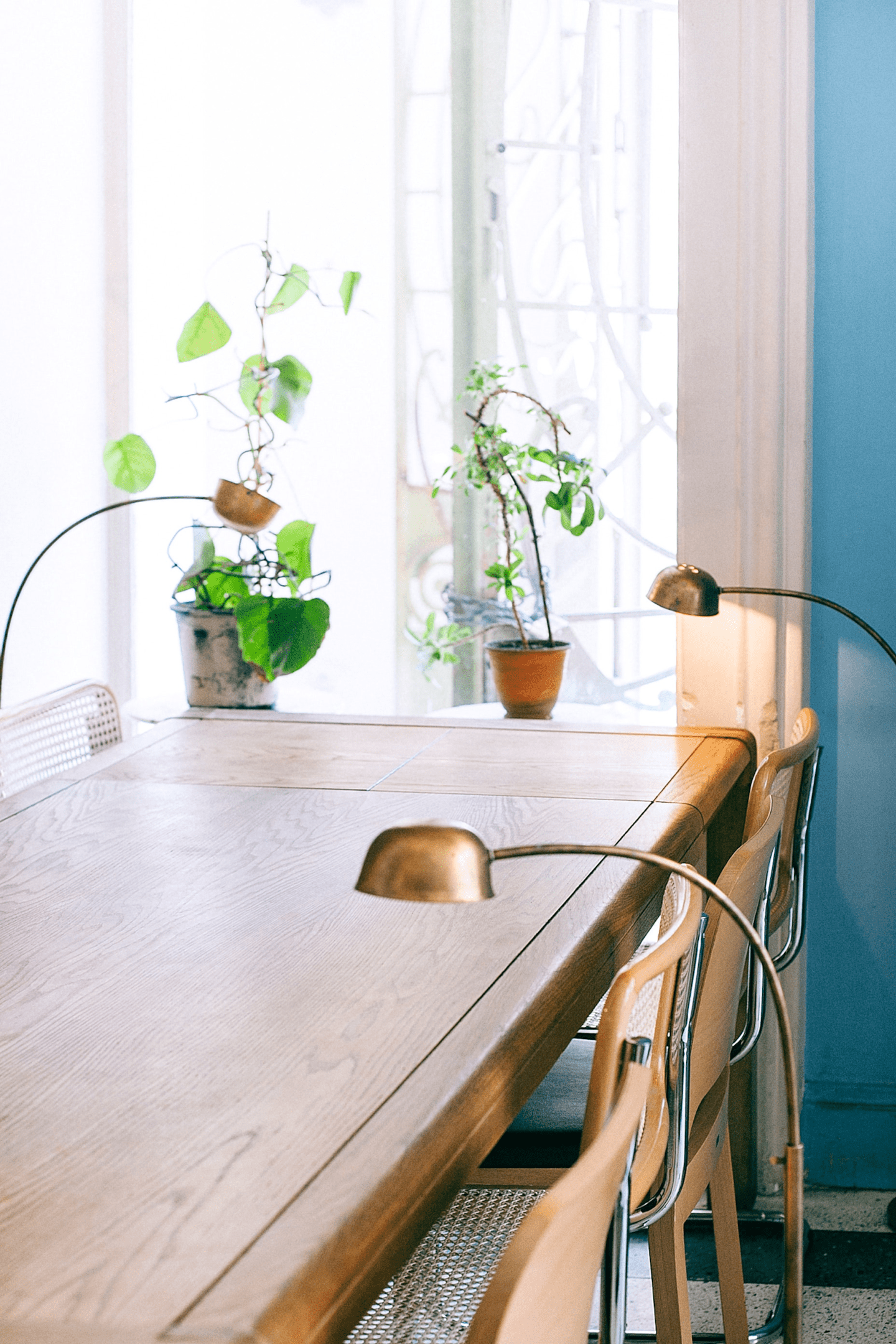 Photo by Maria Orlova: https://www.pexels.com/photo/interior-of-modern-dining-room-at-home-4906504/